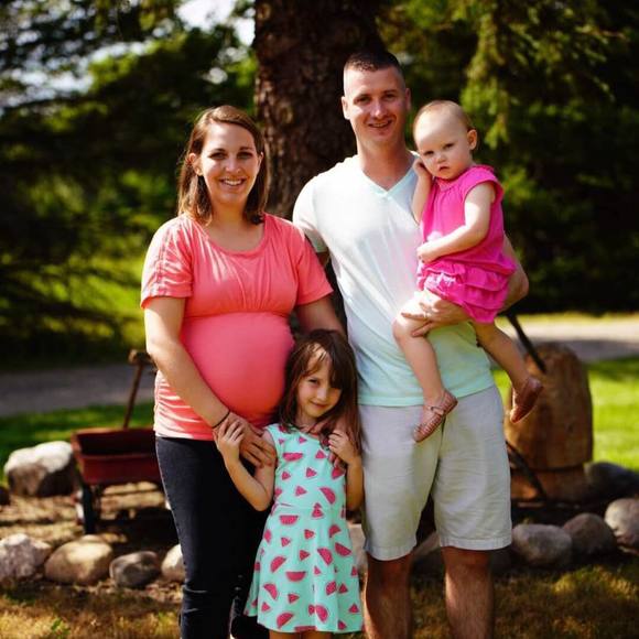 Meet your Posher, Amanda - Picture 1 of 1